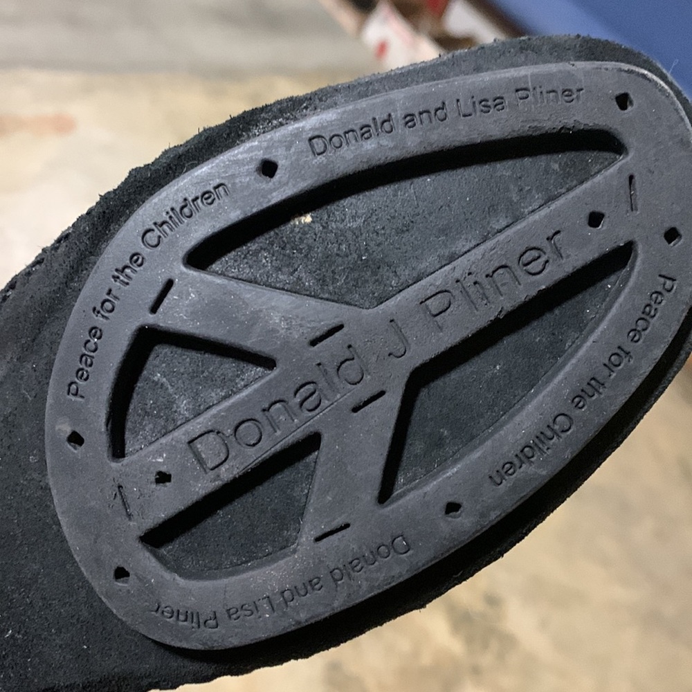 Donald J Pliner shoes - Picture 9 of 10